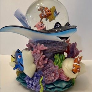 Disney Finding Nemo - “Over The Waves” Snow Globe
